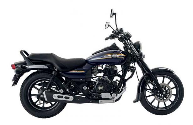 Bajaj Avenger 150 Street